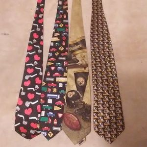 4 men's Sports and festive ties
